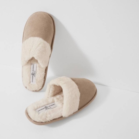 Chinese Laundry Shoes - NWT Chinese Laundry Faux Fur Slippers- Holiday Giftable